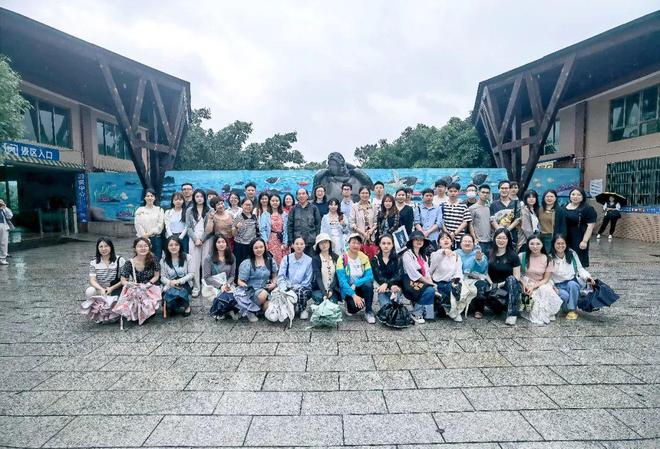 全新视频高清 佳能EOS R5 C、爱奇艺臻享）