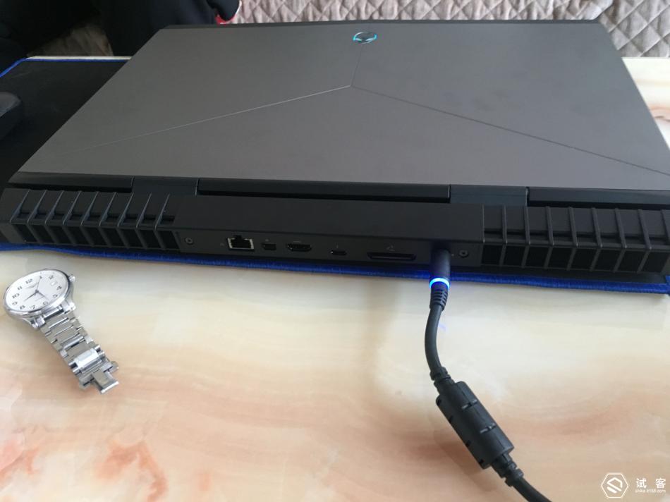 dgmaoshua.cn 我也许能给出更具体的分析