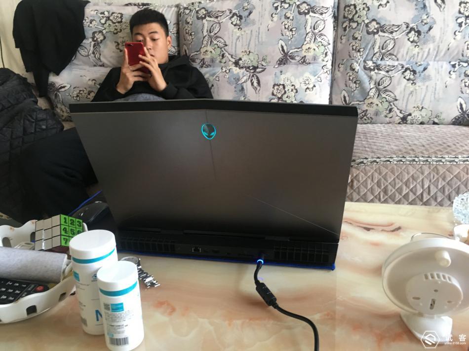 成年人的爱情故事在线观看