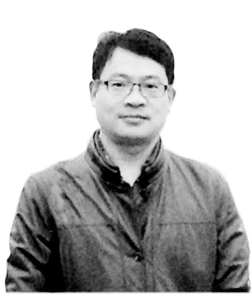 美女和男生靠逼