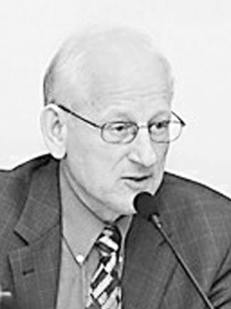 影视剧中的镜子 展现角色周围环境或背后情况