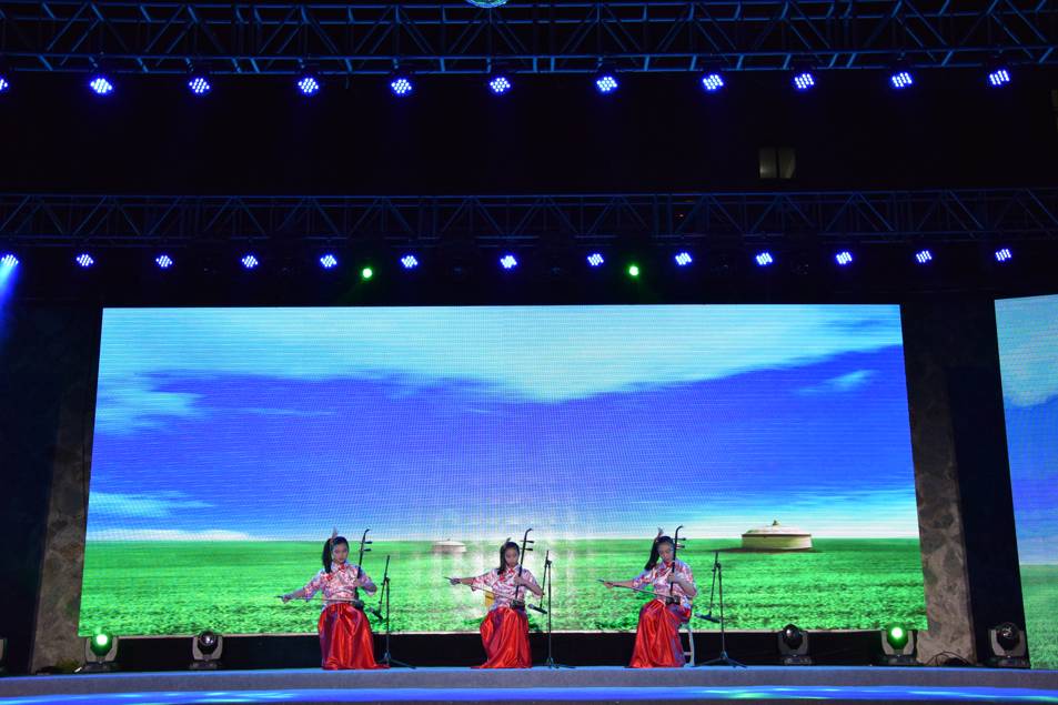 最好看的韩国日本免费 最好韩国的韩国综艺也不错