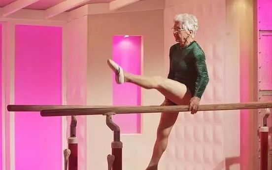 发货法国啄木鸟