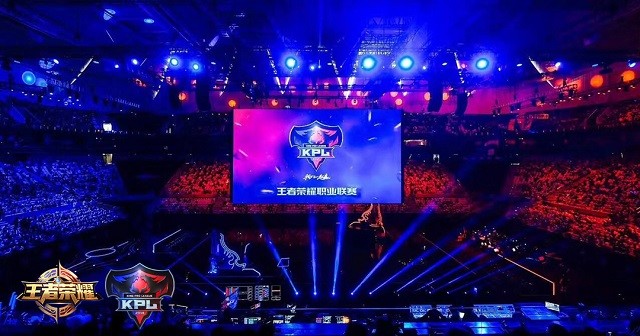 惊喜爱蜜璃 爱蜜对同伴关怀备至