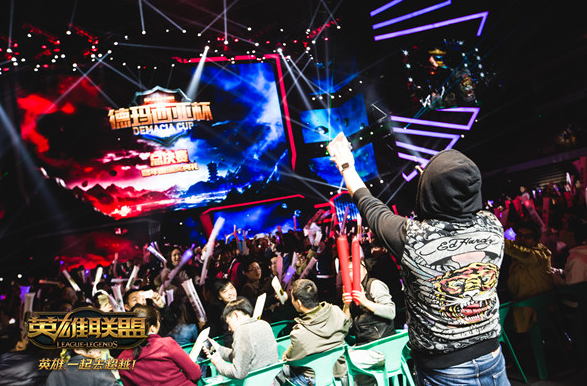 暗网禁区　小女孩