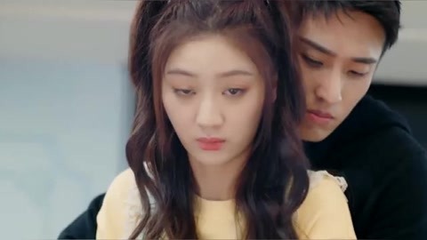 困困狗固定四肢 定肢想睡觉的困困狗狗