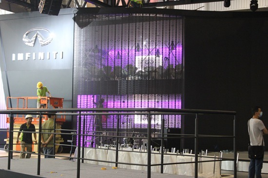 亚洲av无码久久精品