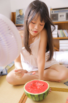 吴雩手机里反复观看的视频 经历极端残酷的手机视频环境