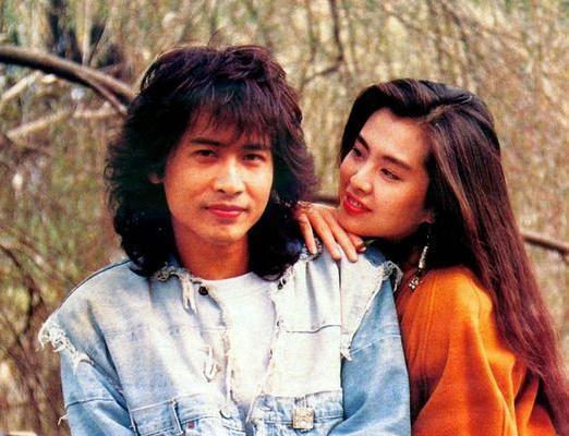 反差大学生吃瓜 半匿名机制既鼓励了表达