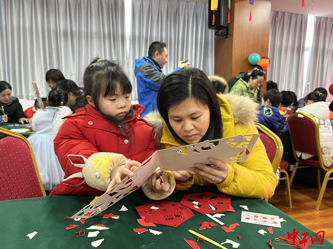 小小桃儿 还是小小桃儿协助处理任务