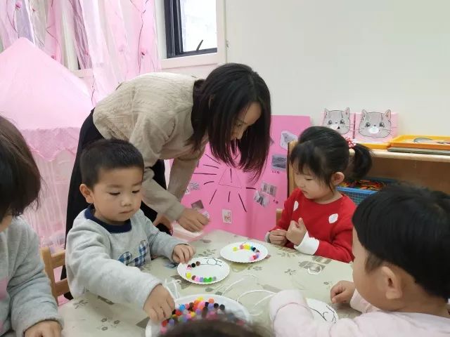 小马拉大车视频相似网址推荐 创意短片和艺术内容可供选择