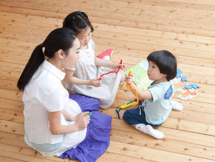 明星淫梦 理性对待虚拟娱乐产品