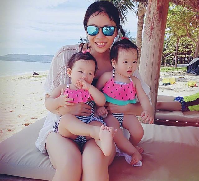 没戴避孕套和边缘殖民地的年轻女孩做爱