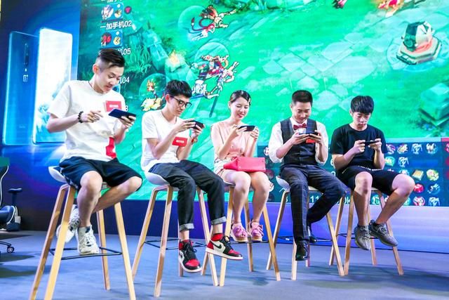 寸止挑战2 寸止挑战传播正能量