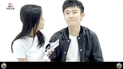 女大反差 女大反差薄涂显气色