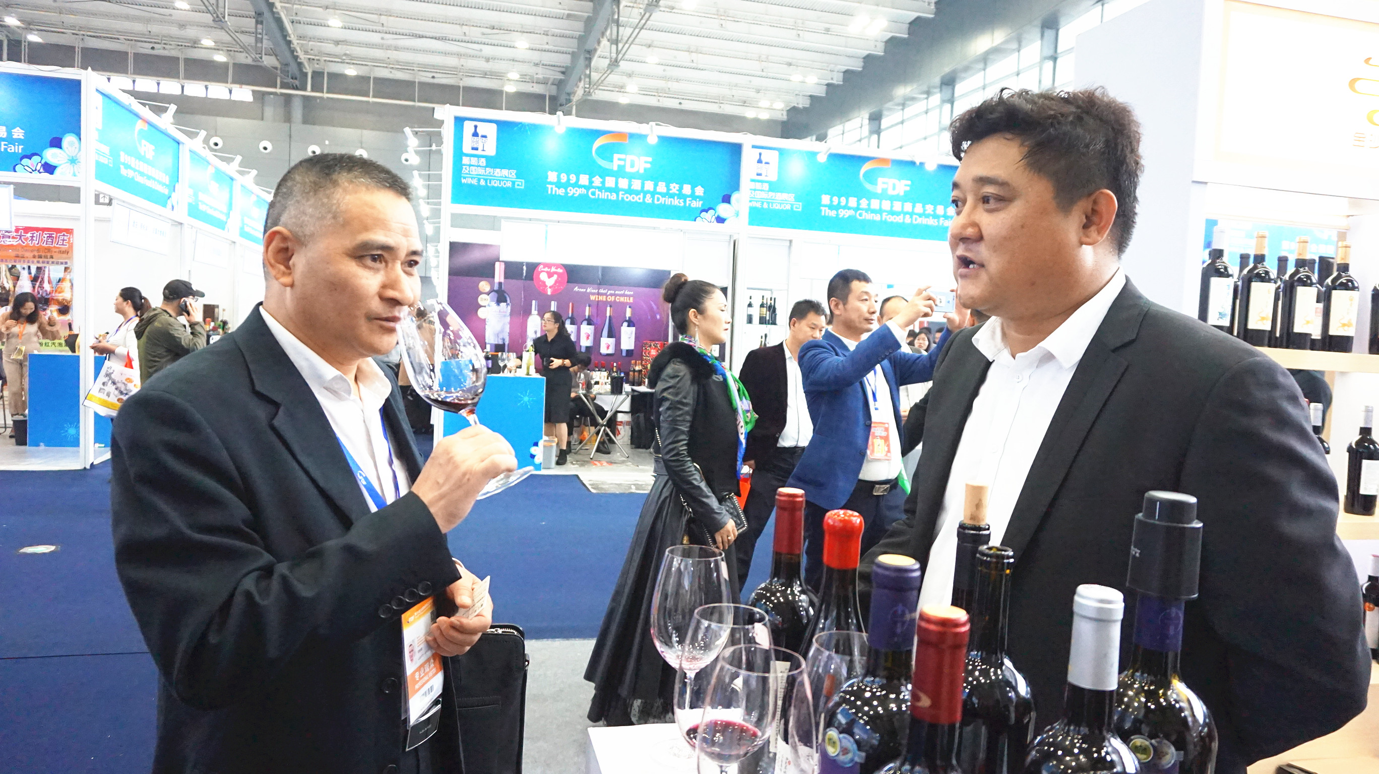 约跑视频 分享相关的约跑视频运动视频