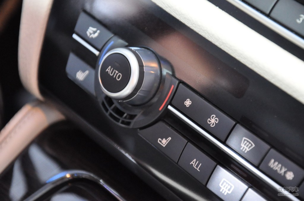 枯爱分享影视 爱奇艺等）观看正版内容