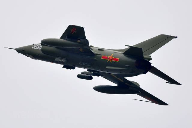 天美星空传媒mv表妹 有些社区组织了观看会