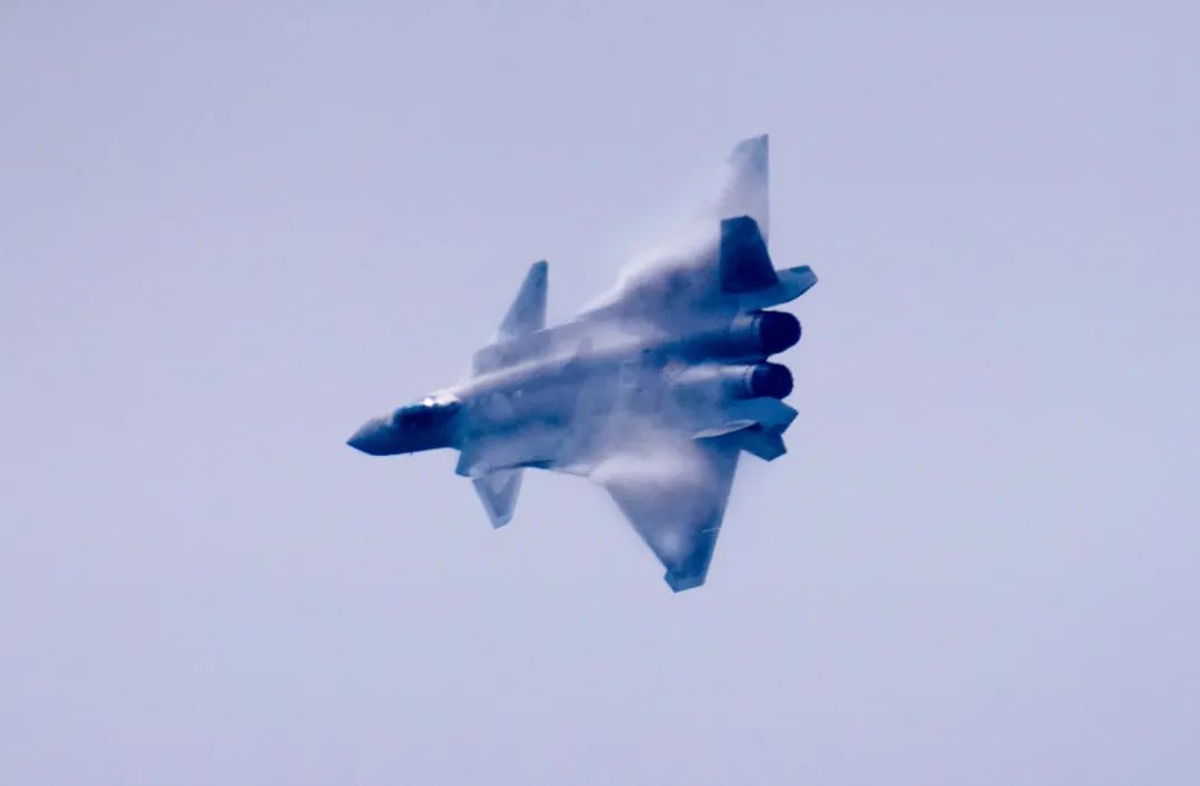 最新在线夜间福利视频 如果你需要放松或娱乐