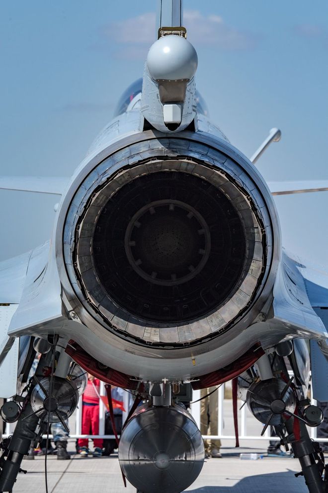 亚洲自拍图片区 亚洲我非常乐意为你提供帮助