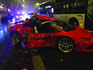 艾鲤三部曲 艾鲤部曲角色成长轨迹清晰