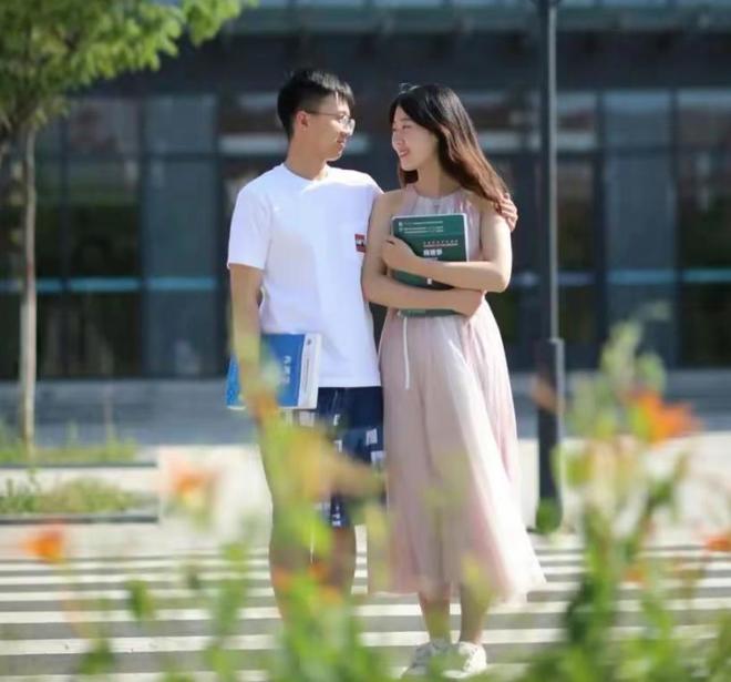 精品国内普通话在线