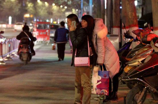 一卡二卡卡四卡免费高清欢迎您