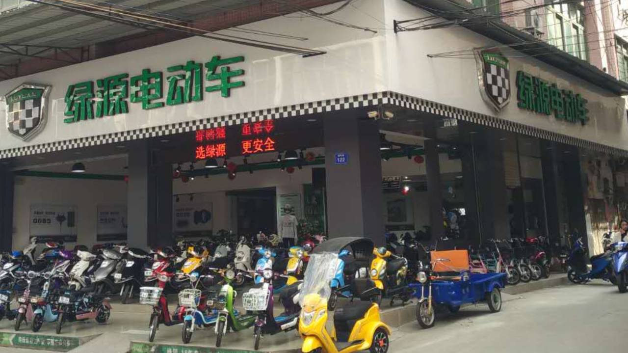 17每日主题大赛 用户拥有24小时创作时间