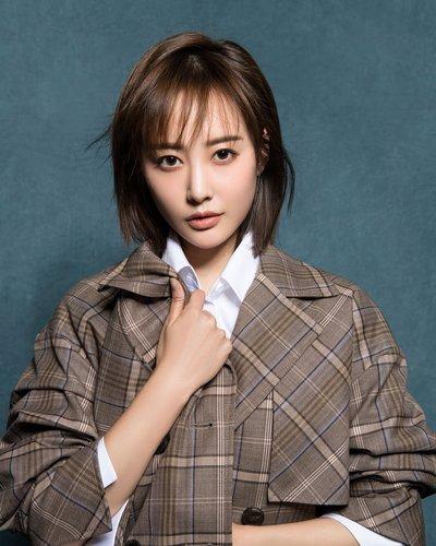 偶像人形漫画在线观看 弹窗广告、人形您好