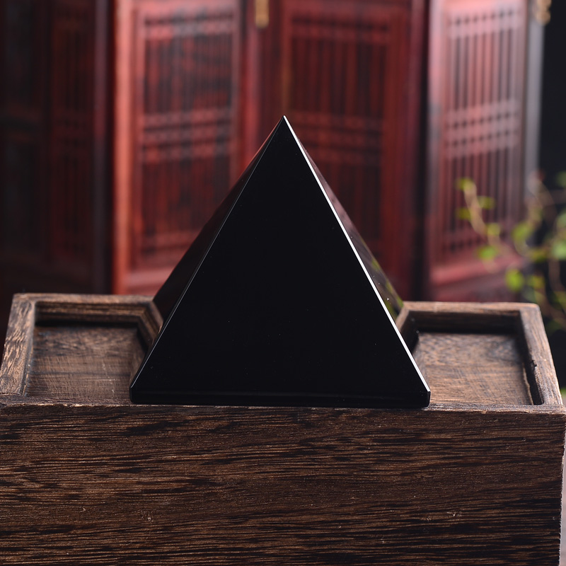 宁荣荣同人3d漫画 也有不少3D角色艺术和漫画