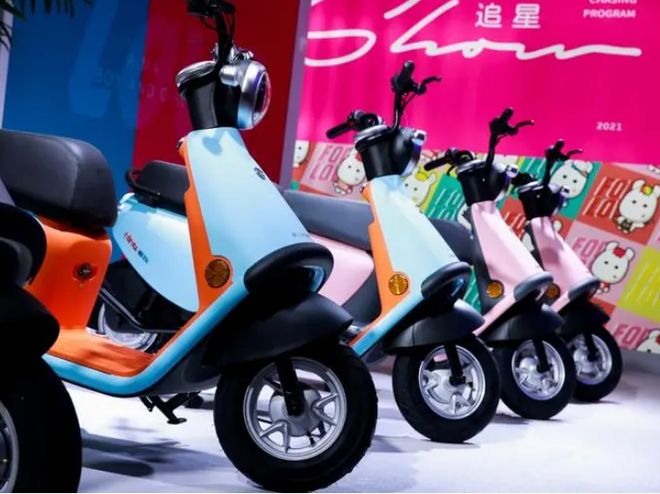 我和嫂子在车上