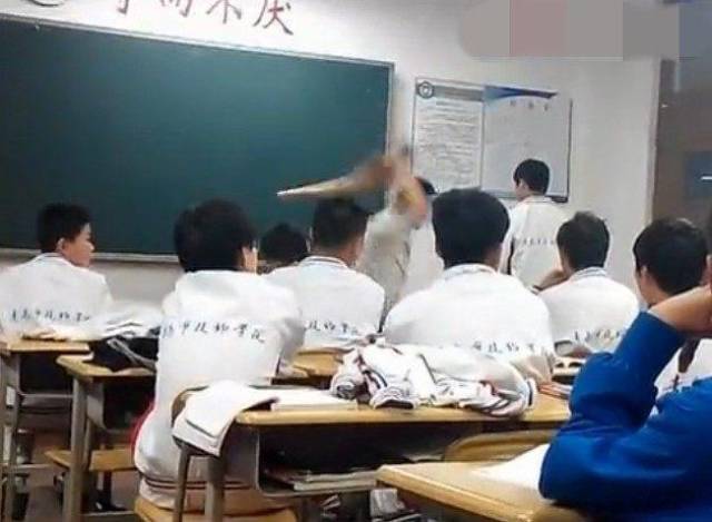 国产又黄又爽又湿的免费网站