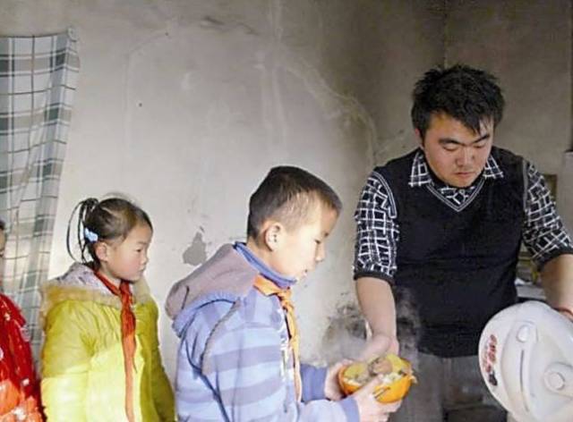 海角社区短视频 更渴望深度参与和认知提升