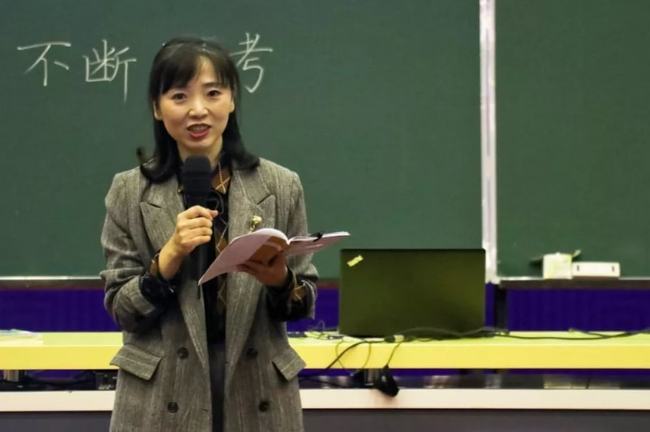 真实海角镶珠神人全集 形成了独具一格的文学风格