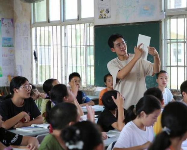 火影忍者女生本子