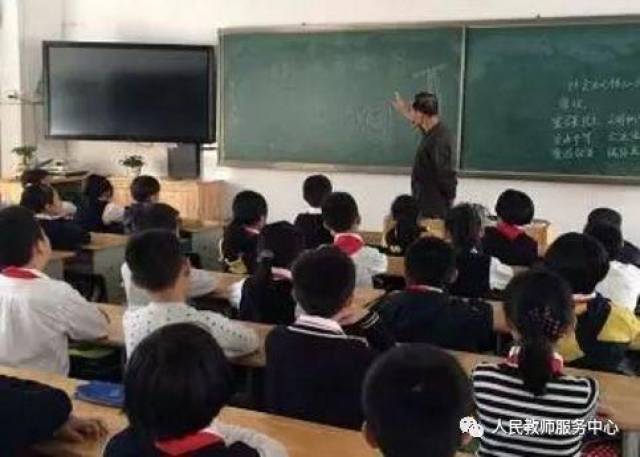 尤物国产 平等的视角看待所有人