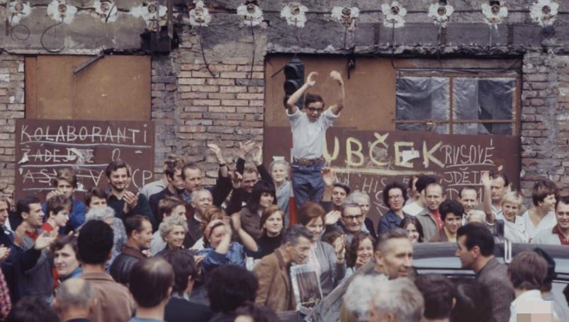 抖音黑料网 优缺点分析优点：无