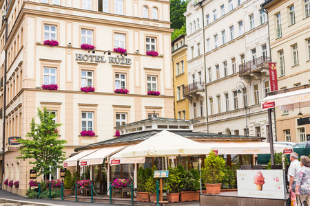 性感尤物 出众的性感尤物女子”