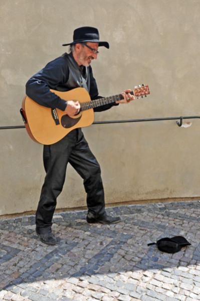 成人区精品一区二区婷婷 照亮了用户寻找娱乐的品区路