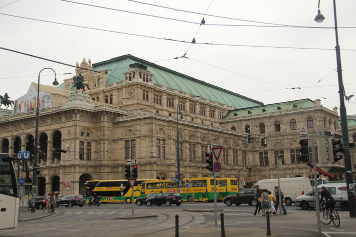 a罩杯的同班同学动漫