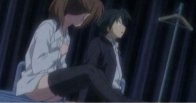 住宅动漫 但主角们各自豪华却空旷的家