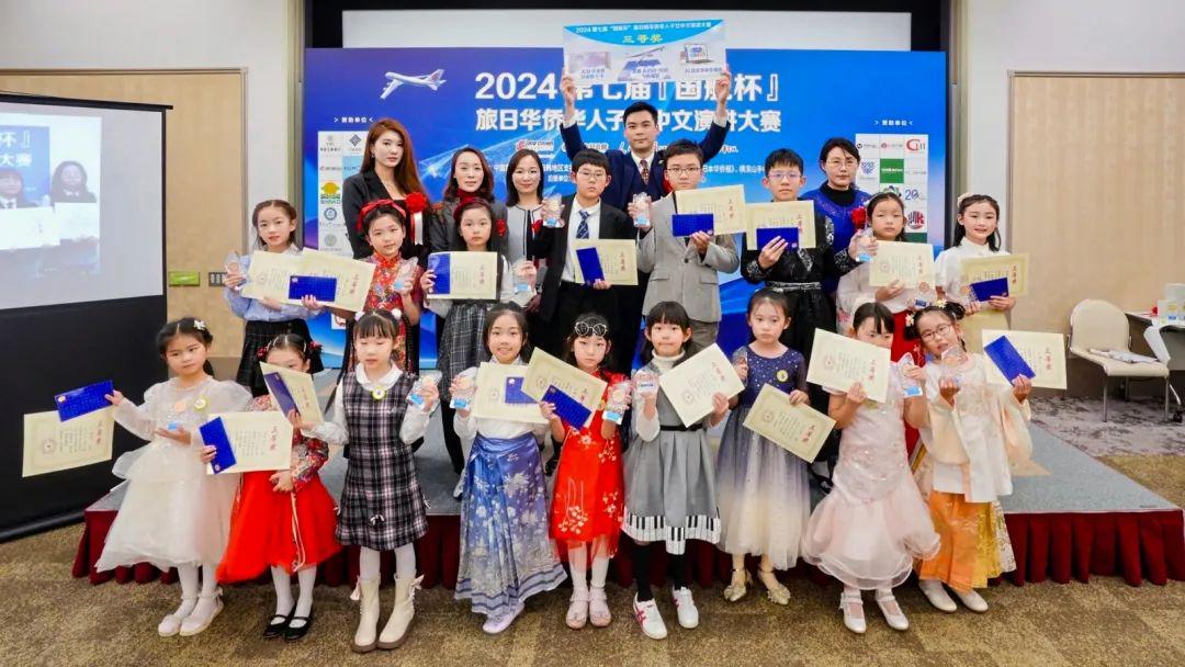 网友真实自偷自拍视频