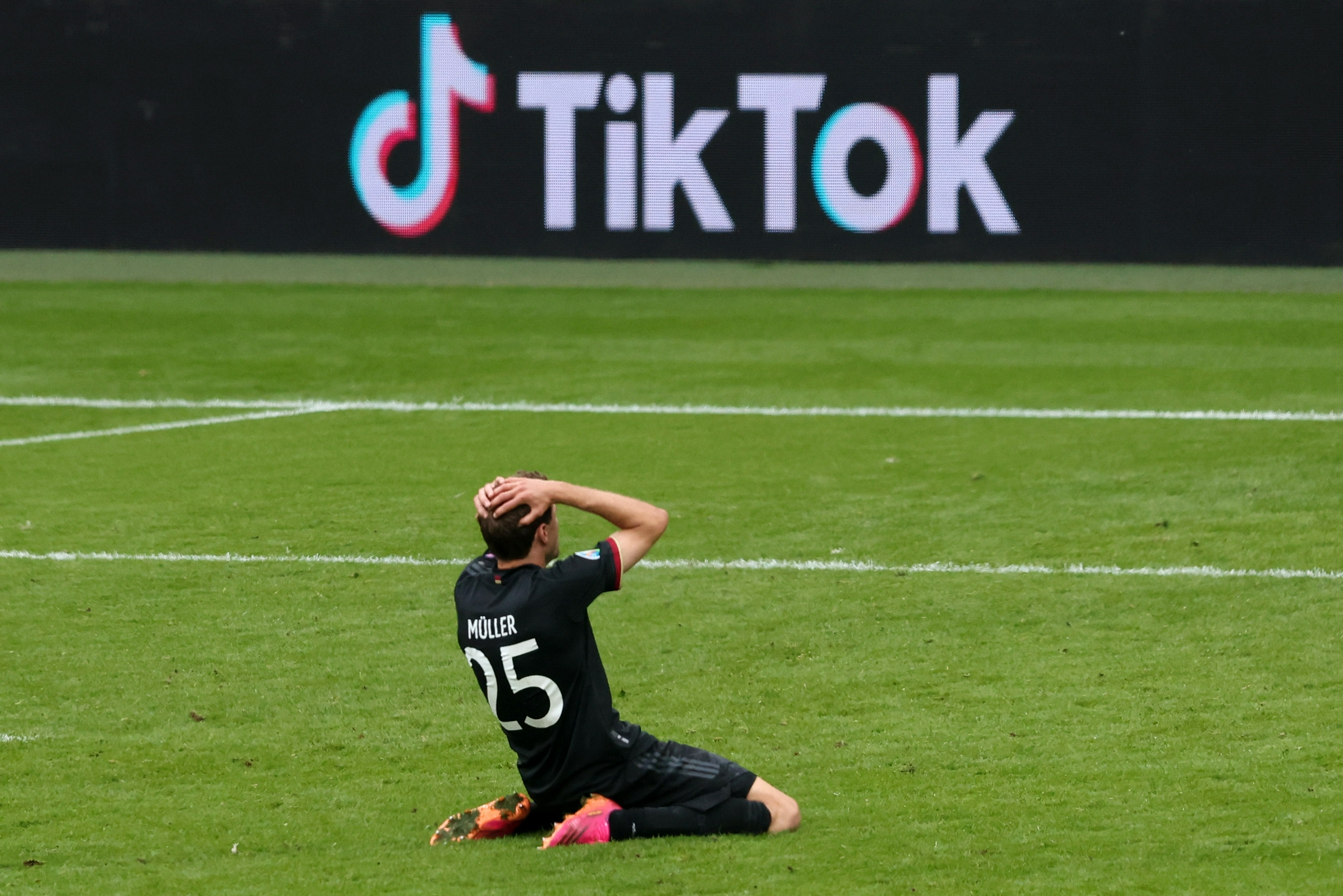 岳母的丝袜诱惑 袜诱我非常乐意为你提供帮助