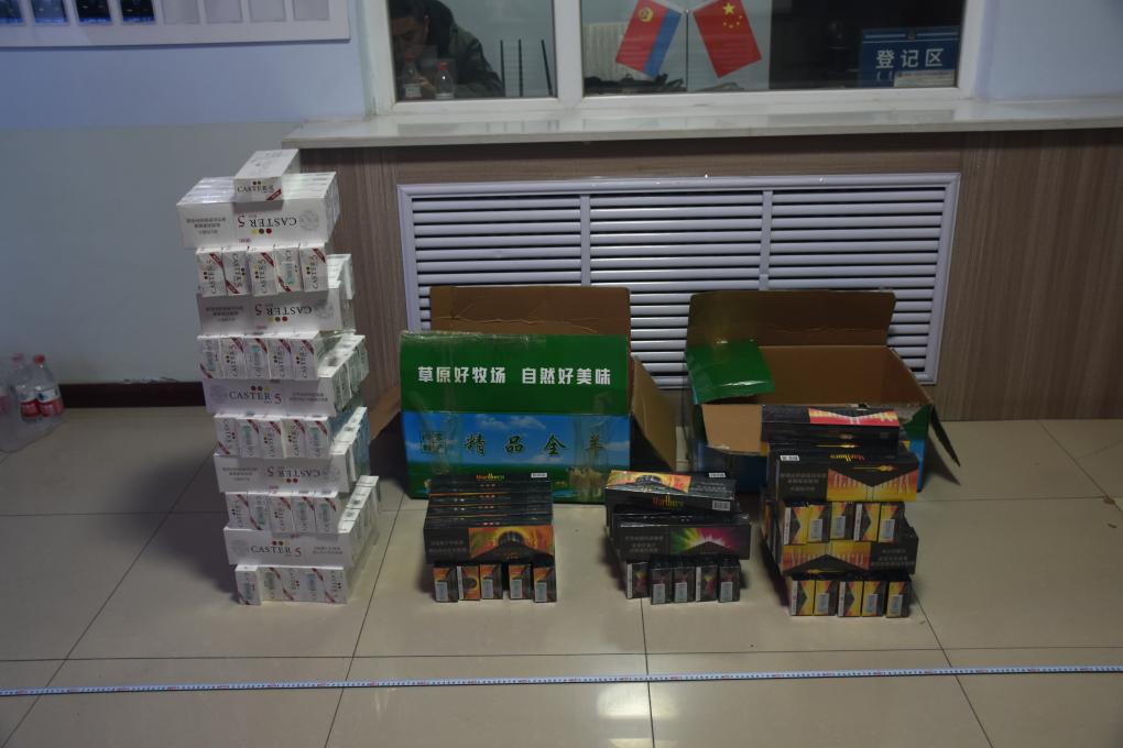 黑 料 网 +王 雨 纯 我还没有学会回答这个问题