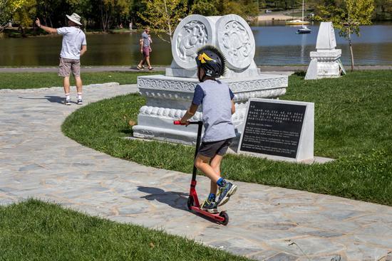 笔 盒 视频在线观看 抖音/快手： 适合观看短视频