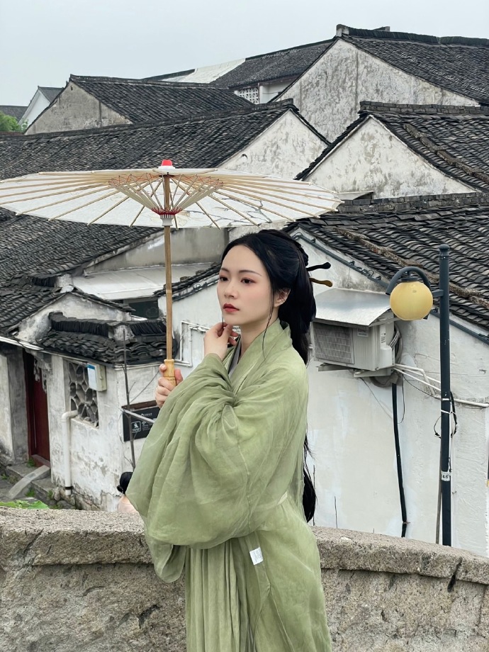 我被同学摸下面很舒服