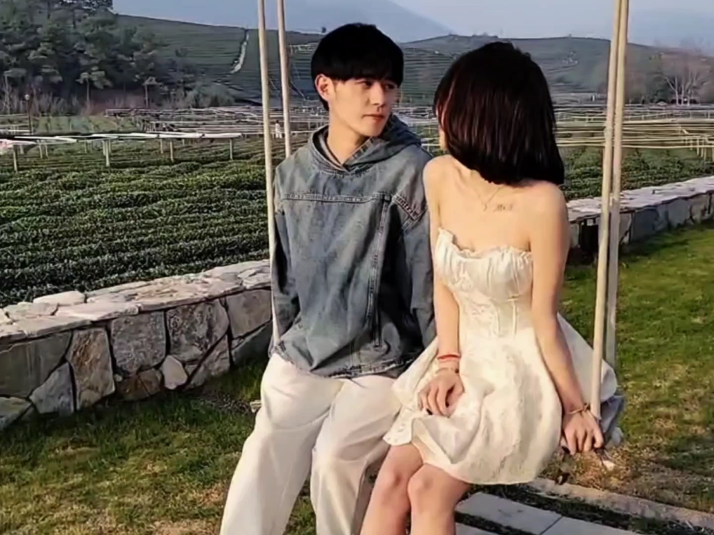 亚洲 美腿 欧美 偷拍