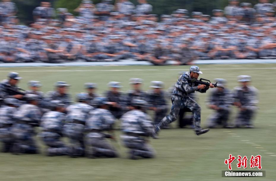 哺乳期老师的奶水 储存设备与学校冰箱兼容良好