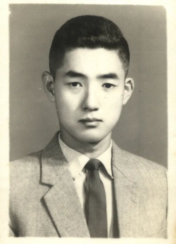 免费精品国产自产拍在线观看图片