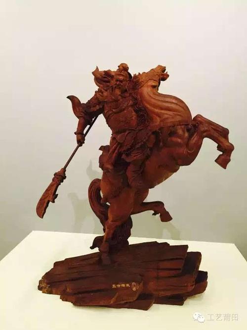 胸被男友揉得很舒服